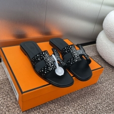 Hermes Slippers